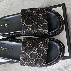 Gucci monogram G slides authentic